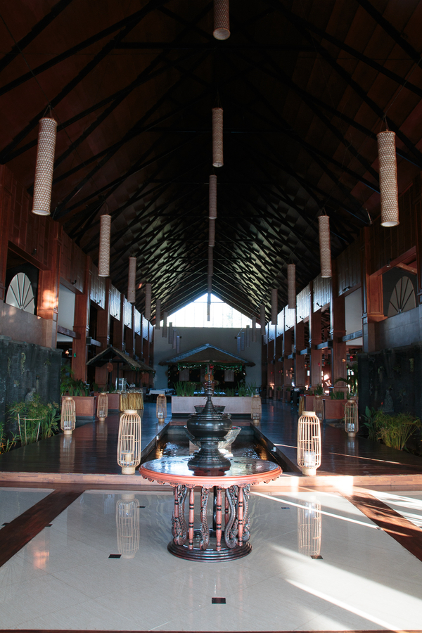 Entrada al comedor del resort Entrada al comedor del resort