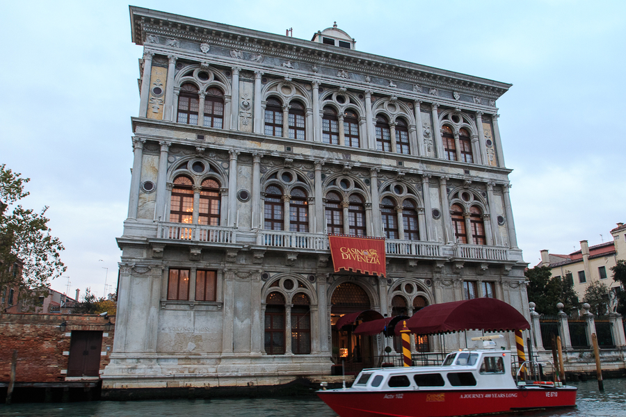 Entrada al Gran Casino de Venecia Entrada al Gran Casino de Venecia