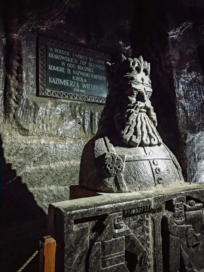 escultura de sal en las minas de cracovia