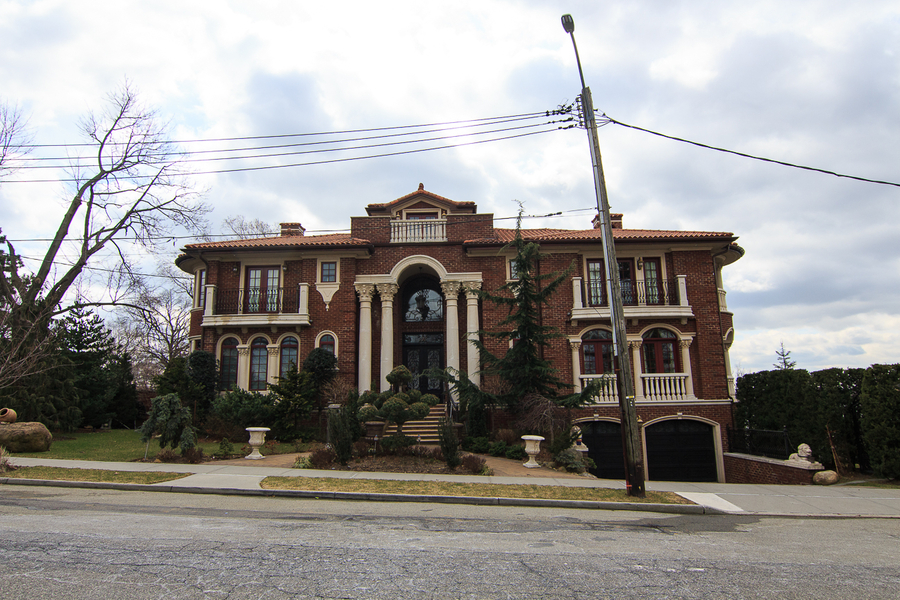 Excursion Contrastes Nueva York - Queens zona residencial Malba Excursion Contrastes Nueva York - Queens zona residencial Malba