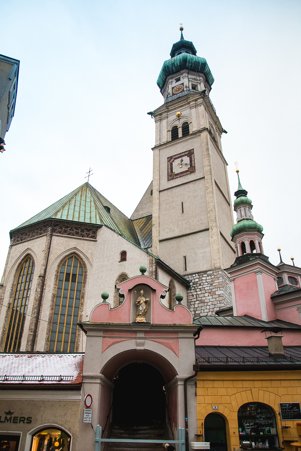 Hall in Tirol alpes austriacos