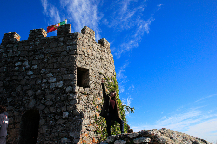 Henar en Castillo de los moros en Sintra Henar en Castillo de los moros en Sintra