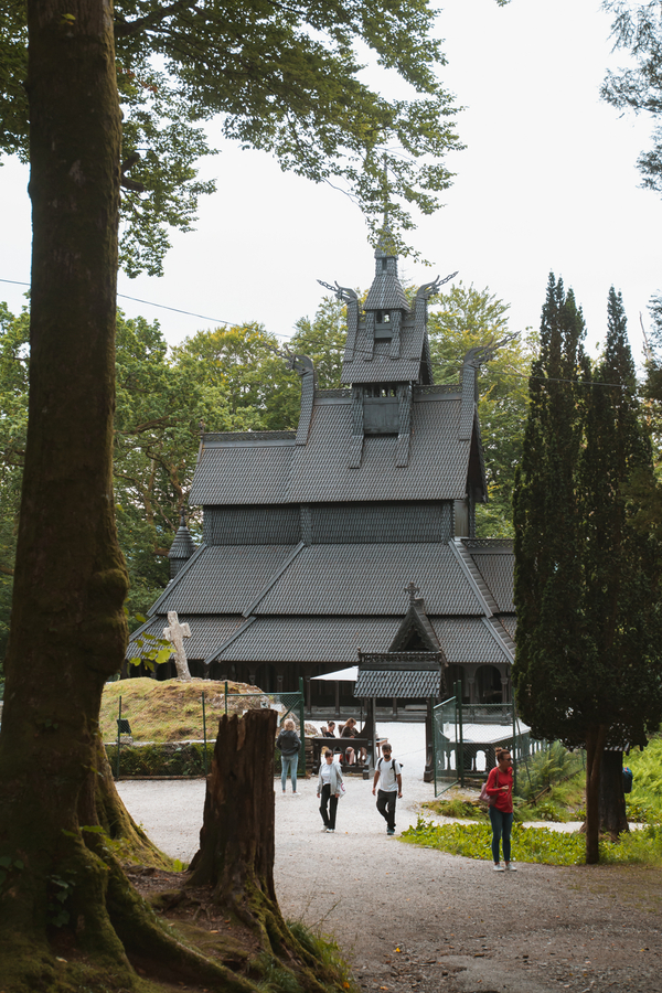 Iglesia Fantoft
