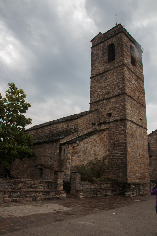 iglesia de pueyo de araguas