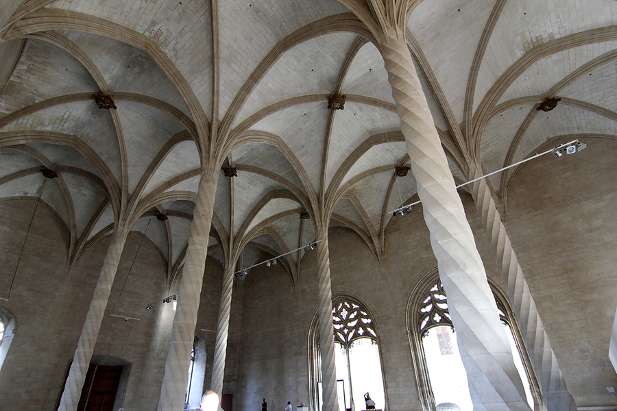 Interior de la Lonja de Palma de Mallorca Interior de la Lonja de Palma de Mallorca