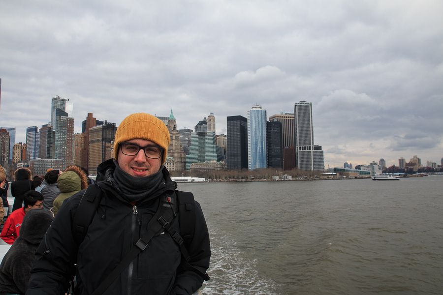 Manhattan desde el ferry a la estatua de la libertad Manhattan desde el ferry a la estatua de la libertad
