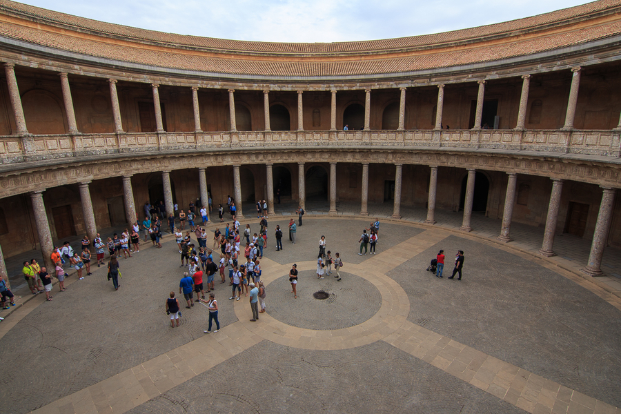 Palacio de Carlos V en la Alhambra Palacio de Carlos V en la Alhambra