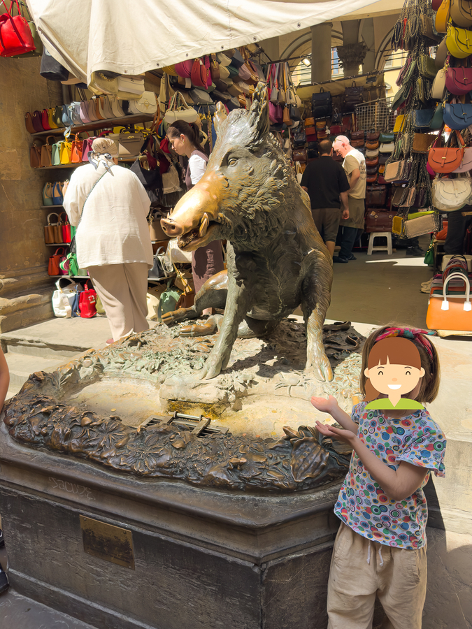 Tocar el Porcellino de Florencia al viajar con niños