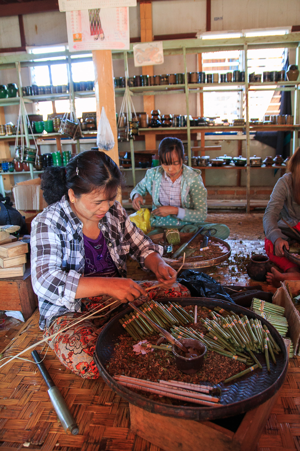 Puedes ver en el lago Inle como fabrican puros Puedes ver en el lago Inle como fabrican puros