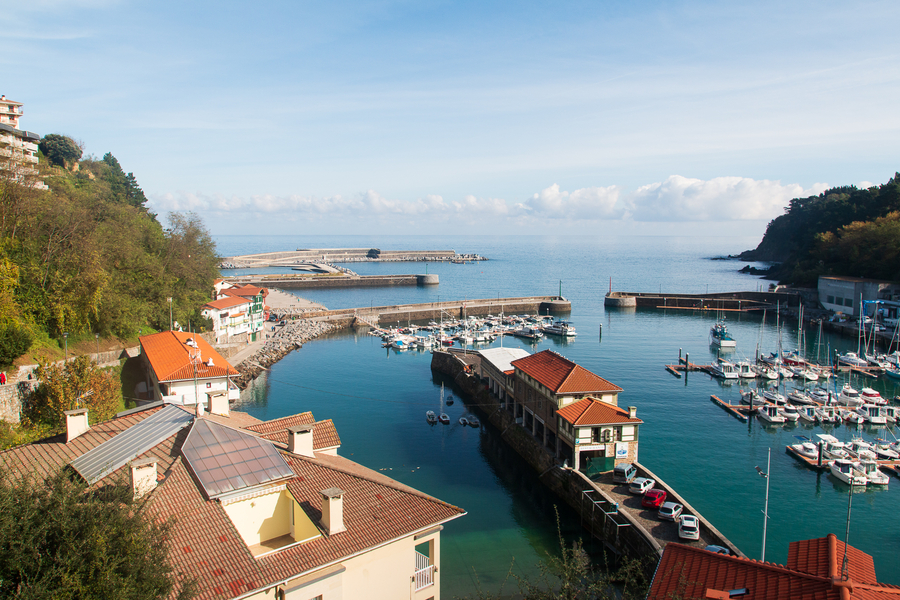 Puerto de Mutriku Pais Vasco