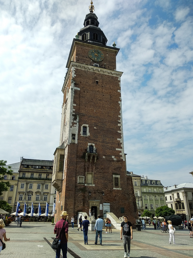 que ver en cracovia torre del ayuntamiento