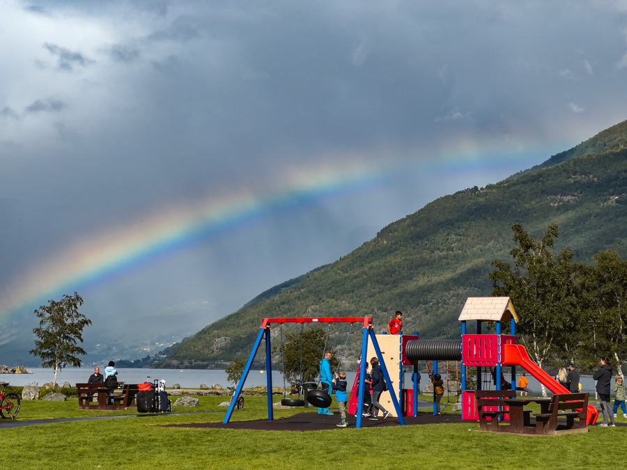 Que ver en Flam Parque infantil de Flam