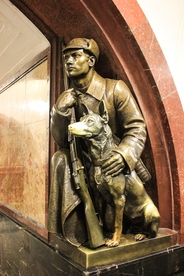 Que ver en Moscu - Leyendas del Metro Que ver en Moscu - Leyendas del Metro