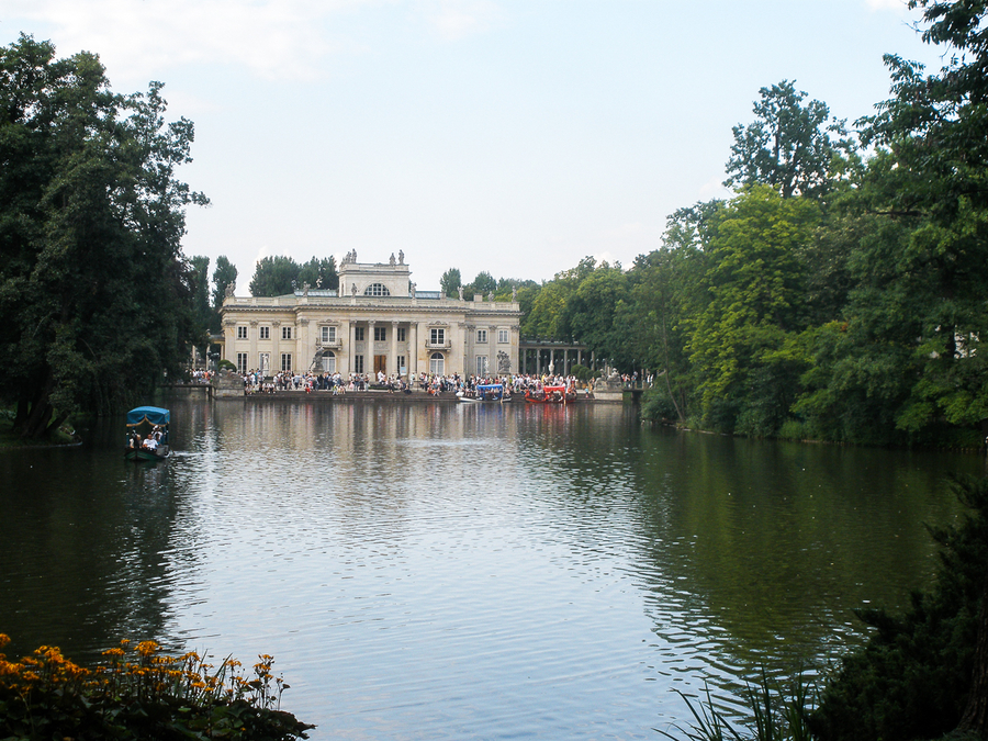 Que ver en Varsovia Estanque en el parque Lazienki Que ver en Varsovia Estanque en el parque Lazienki