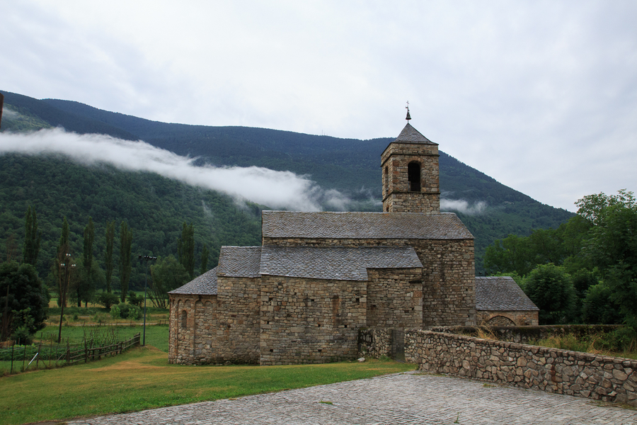 Iglesia romanica de Sant Feliu de Barruera