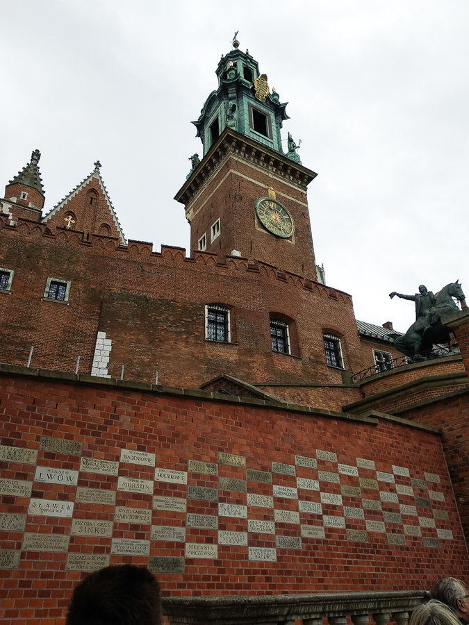 subiendo al castillo de wawel