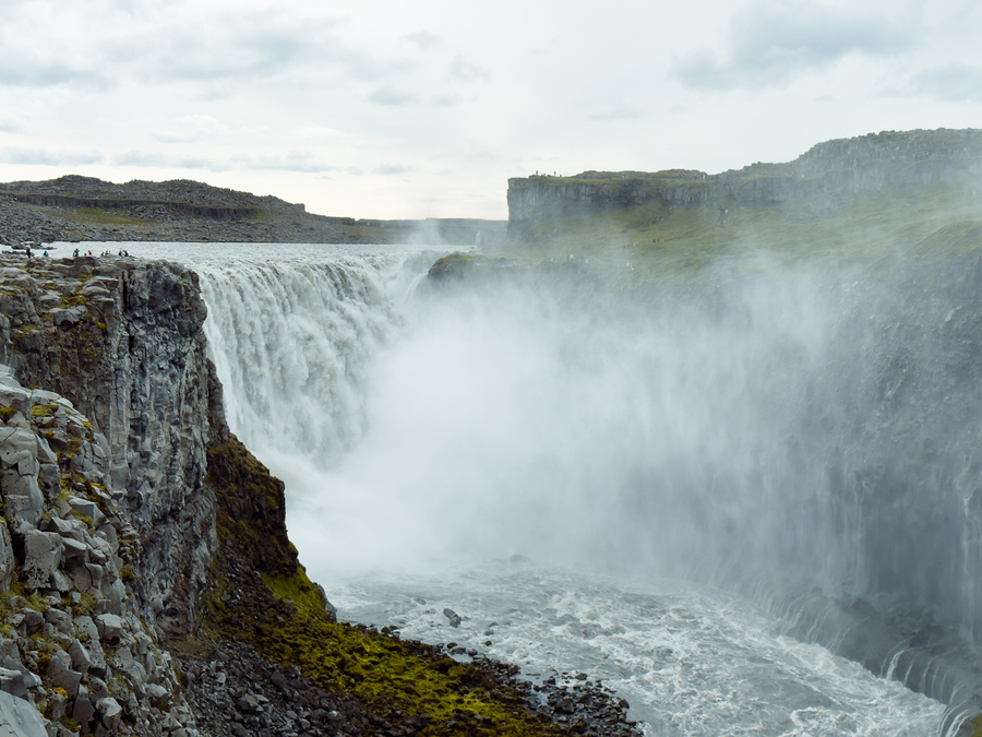 Catarata Selfoss en Islandia en 14 días