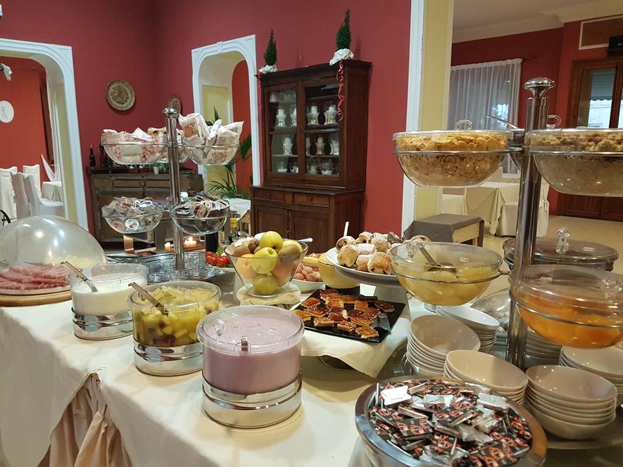 Villa Sabolini desayuno